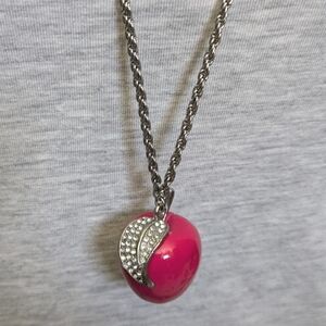Apple Necklace Pave Rhinestone Leaf Silver Tone Twisted Rope Chain Fun Fashion